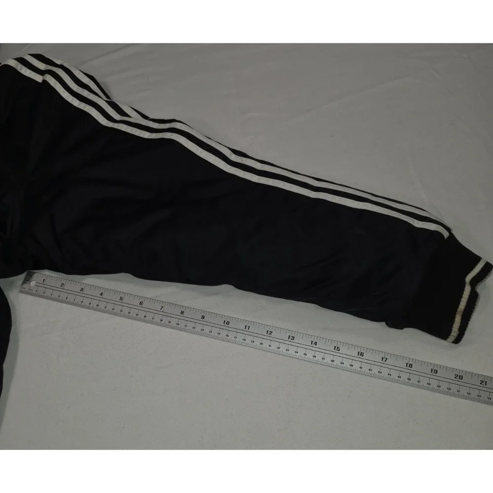 Vintage 90s/2000s Y2K Adidas Insulated Hooded Windbreaker Jacket – Men's Black